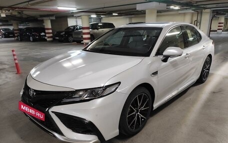 Toyota Camry, 2023 год, 3 750 000 рублей, 12 фотография