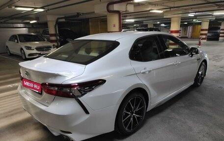 Toyota Camry, 2023 год, 3 750 000 рублей, 19 фотография