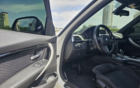BMW 3 серия, 2018 год, 2 760 000 рублей, 9 фотография