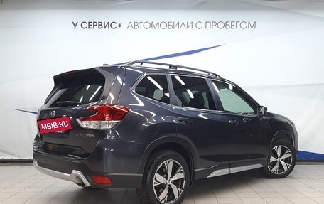 Subaru Forester, 2019 год, 2 680 000 рублей, 3 фотография