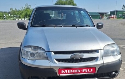 Chevrolet Niva I рестайлинг, 2019 год, 485 000 рублей, 1 фотография