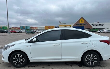 Hyundai Solaris II рестайлинг, 2018 год, 1 200 000 рублей, 3 фотография
