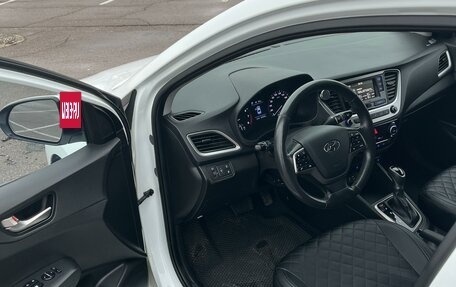 Hyundai Solaris II рестайлинг, 2018 год, 1 200 000 рублей, 9 фотография