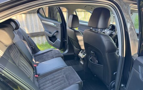 Skoda Superb III рестайлинг, 2017 год, 2 450 000 рублей, 10 фотография