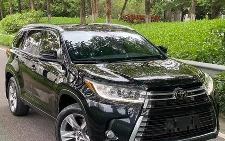 Toyota Highlander III, 2021 год, 3 080 000 рублей, 5 фотография