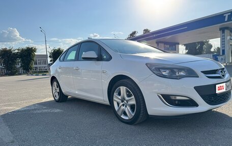Opel Astra J, 2013 год, 950 000 рублей, 14 фотография
