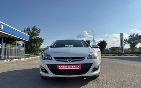 Opel Astra J, 2013 год, 950 000 рублей, 9 фотография