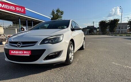 Opel Astra J, 2013 год, 950 000 рублей, 11 фотография
