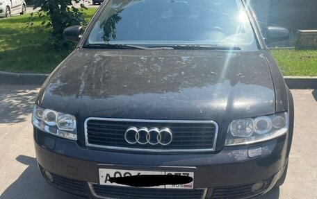Audi A4, 2003 год, 590 000 рублей, 10 фотография