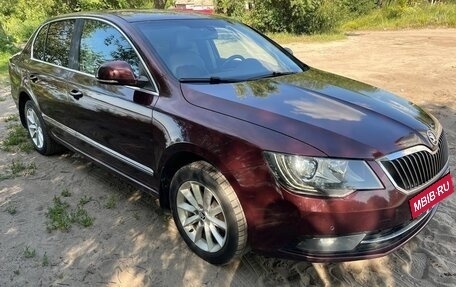 Skoda Superb III рестайлинг, 2014 год, 970 000 рублей, 2 фотография