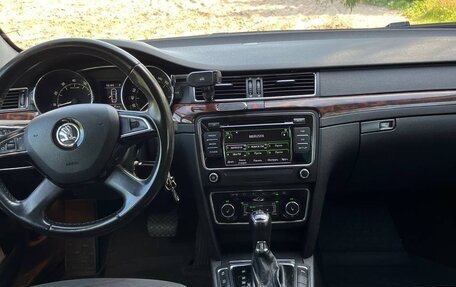Skoda Superb III рестайлинг, 2014 год, 970 000 рублей, 14 фотография