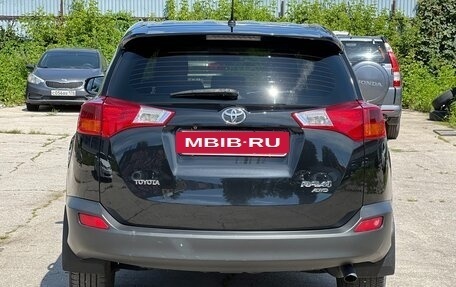 Toyota RAV4, 2014 год, 1 920 000 рублей, 6 фотография