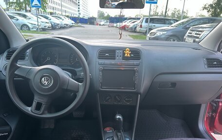 Volkswagen Polo VI (EU Market), 2012 год, 930 000 рублей, 10 фотография