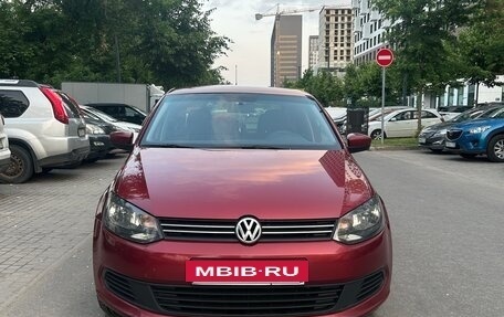 Volkswagen Polo VI (EU Market), 2012 год, 930 000 рублей, 3 фотография