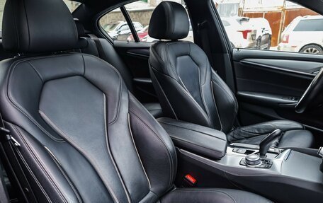 BMW 5 серия, 2018 год, 2 847 000 рублей, 12 фотография