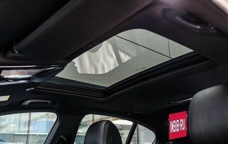 BMW 5 серия, 2018 год, 2 847 000 рублей, 14 фотография