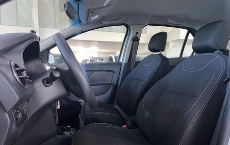 Renault Logan II, 2014 год, 664 000 рублей, 17 фотография