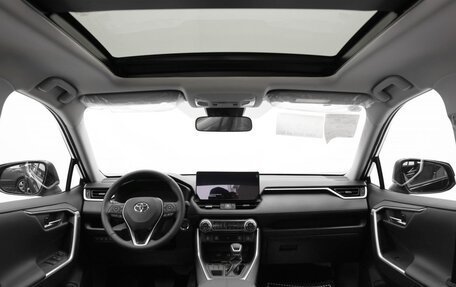 Toyota RAV4, 2024 год, 4 550 000 рублей, 6 фотография