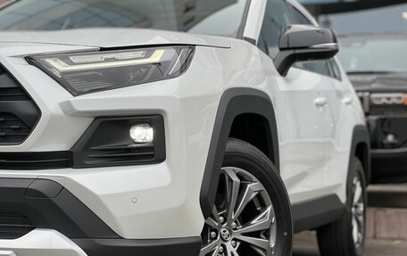 Toyota RAV4, 2025 год, 3 890 000 рублей, 5 фотография