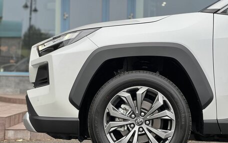 Toyota RAV4, 2025 год, 3 890 000 рублей, 9 фотография