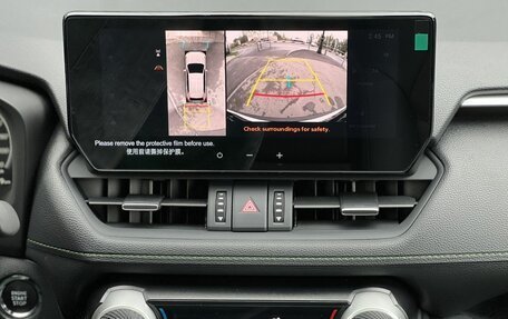 Toyota RAV4, 2025 год, 3 890 000 рублей, 22 фотография