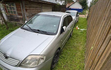 Toyota Corolla, 2004 год, 480 000 рублей, 2 фотография