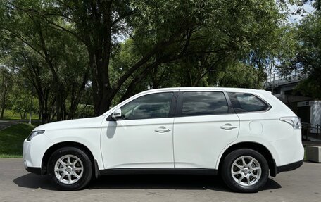 Mitsubishi Outlander III рестайлинг 3, 2013 год, 1 100 000 рублей, 4 фотография