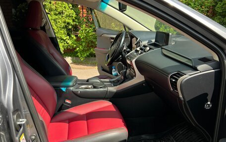 Lexus NX I, 2017 год, 2 950 000 рублей, 8 фотография