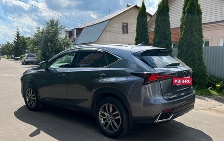 Lexus NX I, 2017 год, 2 950 000 рублей, 6 фотография