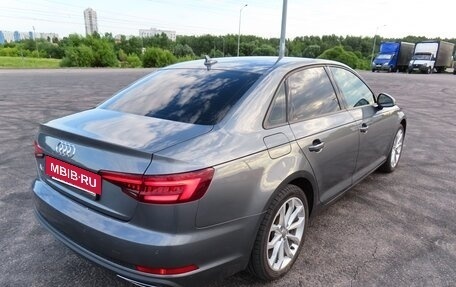 Audi A4, 2019 год, 2 900 000 рублей, 10 фотография