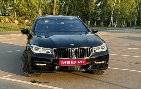 BMW 7 серия, 2015 год, 2 300 000 рублей, 3 фотография