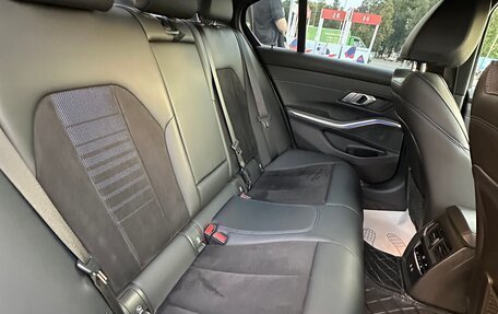 BMW 3 серия, 2021 год, 3 500 000 рублей, 16 фотография