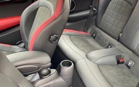 MINI Hatch, 2016 год, 2 380 000 рублей, 8 фотография