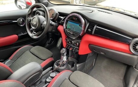 MINI Hatch, 2016 год, 2 380 000 рублей, 7 фотография