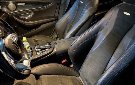 Mercedes-Benz E-Класс, 2018 год, 3 980 000 рублей, 7 фотография