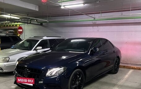 Mercedes-Benz E-Класс, 2018 год, 3 980 000 рублей, 2 фотография