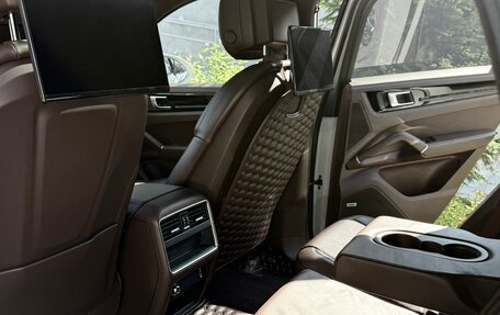 Porsche Cayenne III, 2022 год, 14 200 000 рублей, 20 фотография