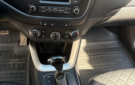 KIA cee'd III, 2014 год, 1 200 000 рублей, 25 фотография