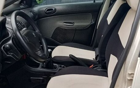 Peugeot 206, 2009 год, 300 000 рублей, 19 фотография