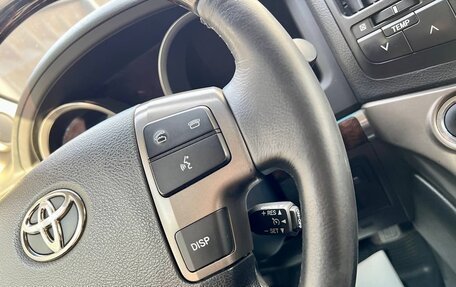 Toyota Land Cruiser 200, 2011 год, 2 749 000 рублей, 15 фотография