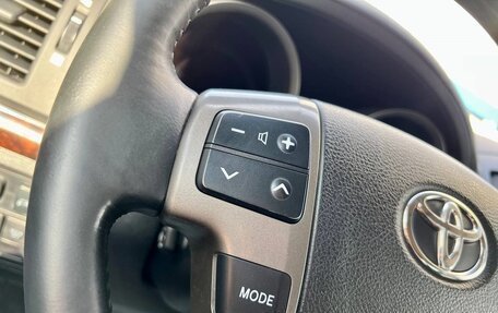 Toyota Land Cruiser 200, 2011 год, 2 749 000 рублей, 14 фотография