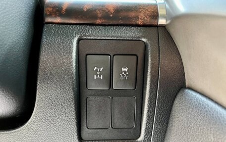 Toyota Land Cruiser 200, 2011 год, 2 749 000 рублей, 31 фотография