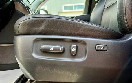 Toyota Land Cruiser 200, 2011 год, 2 749 000 рублей, 36 фотография