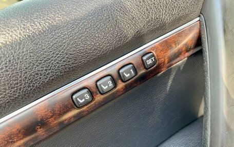 Toyota Land Cruiser 200, 2011 год, 2 749 000 рублей, 38 фотография