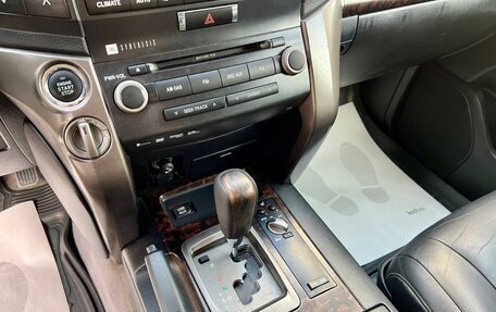 Toyota Land Cruiser 200, 2011 год, 2 749 000 рублей, 33 фотография