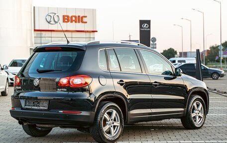 Volkswagen Tiguan I, 2010 год, 1 055 000 рублей, 6 фотография