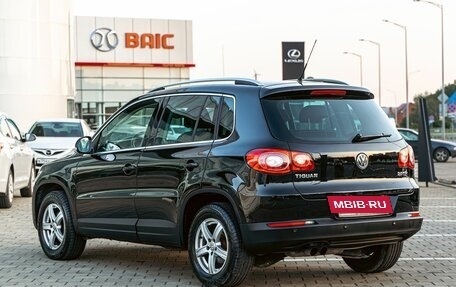 Volkswagen Tiguan I, 2010 год, 1 055 000 рублей, 4 фотография