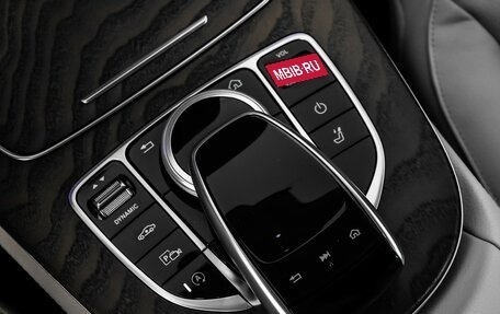 Mercedes-Benz E-Класс, 2018 год, 2 890 000 рублей, 19 фотография