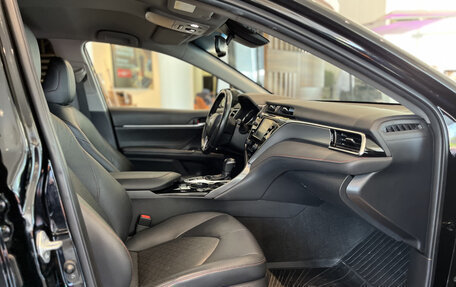 Toyota Camry, 2020 год, 2 998 000 рублей, 13 фотография
