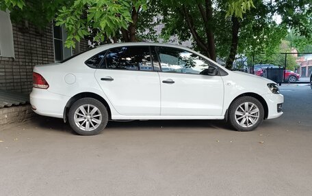 Volkswagen Polo VI (EU Market), 2018 год, 840 000 рублей, 2 фотография